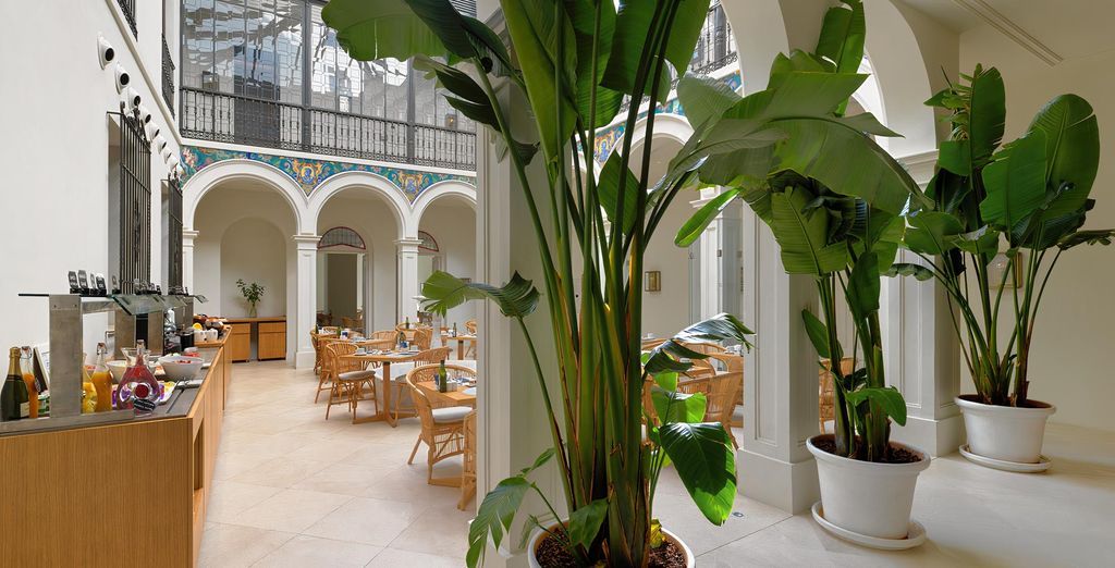 H10 Palacio Colomera 4*