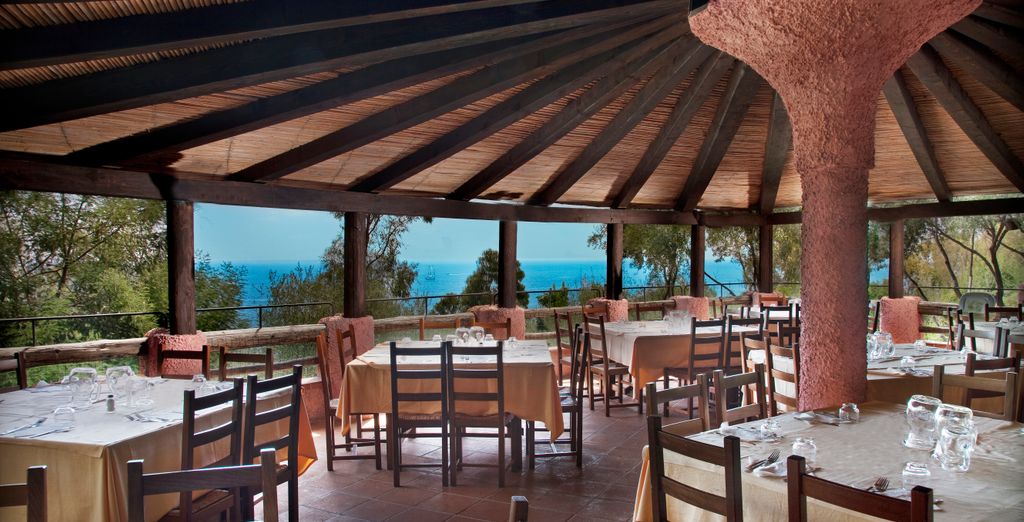 Arbatax Park Resort Telis con Sardinia Ferries