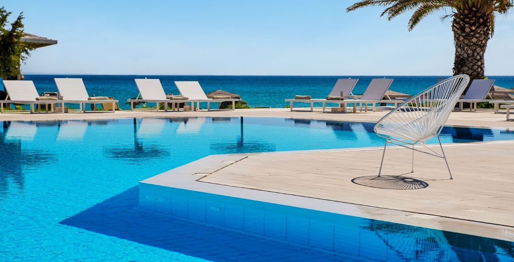 The Bay Hotel & Suite 5*