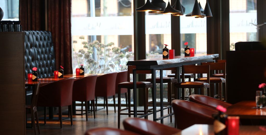 Crowne Plaza Amsterdam South 4*