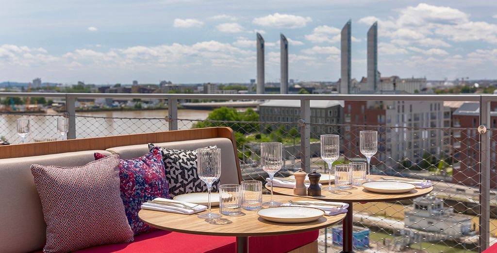 Hotel Renaissance Bordeaux 4*