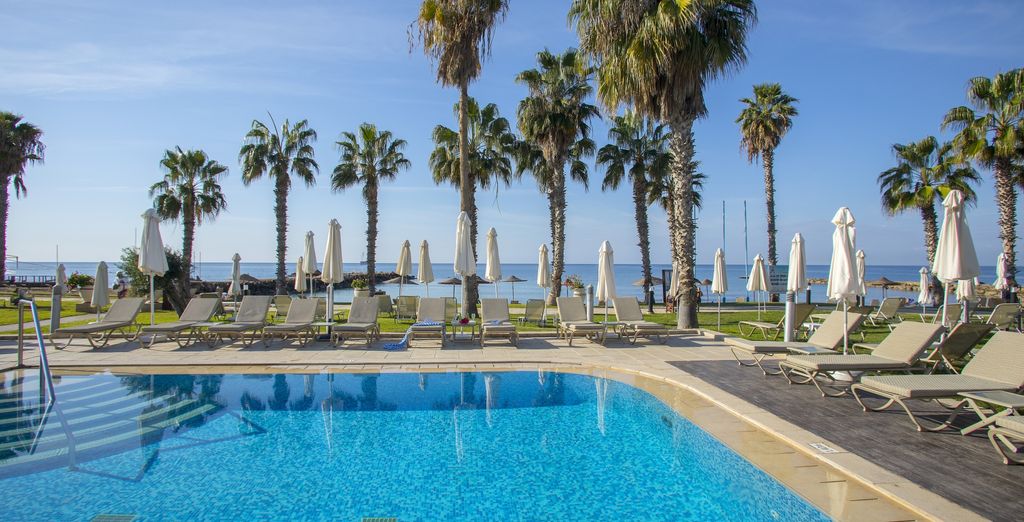 Louis Ledra Beach 4*