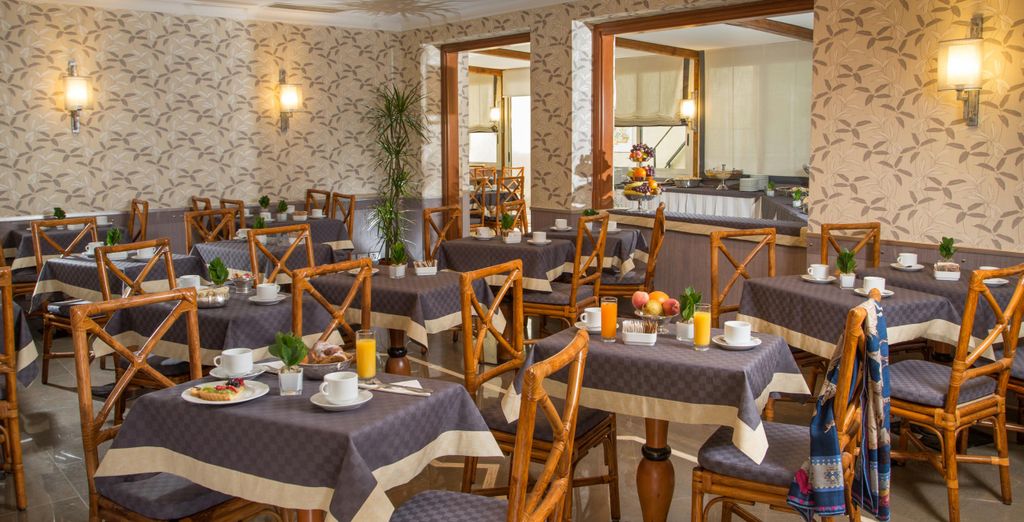 Hotel Santa Costanza 4*