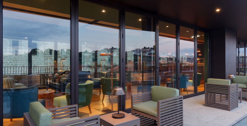 Hotel Neya Porto 4*
