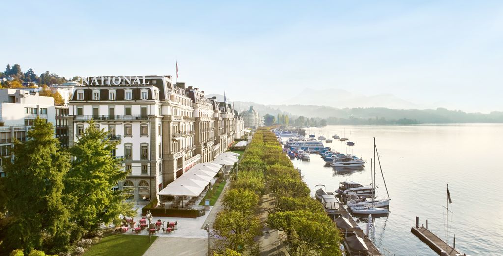 Grand Hotel National Luzern 5*
