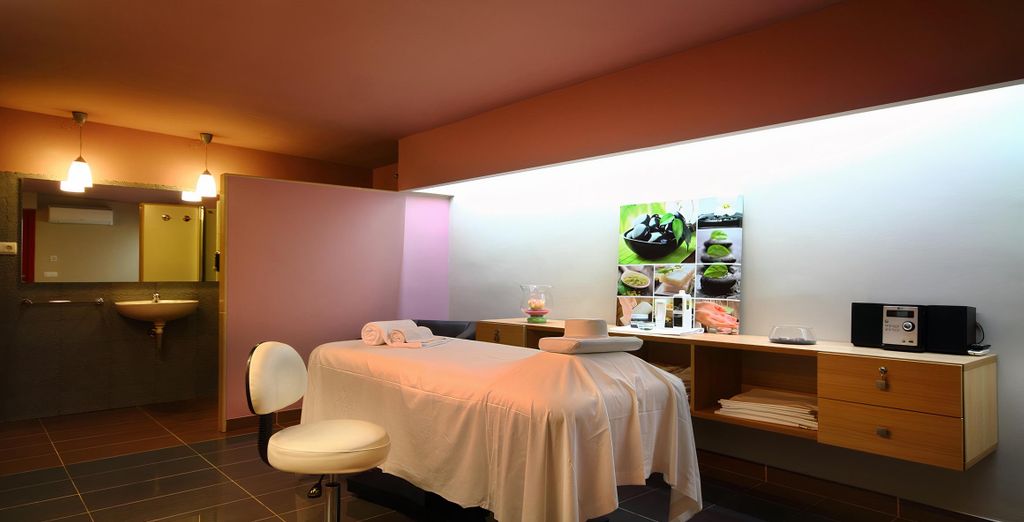 AQUA Hotel Promenade 4*