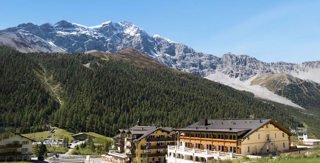 Paradies Pure Mountain Resort 4*