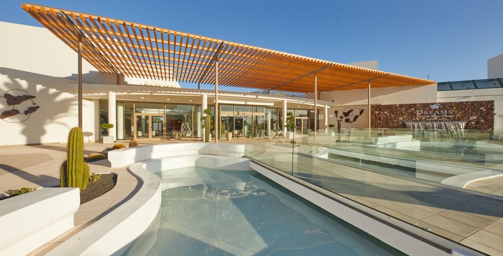 Dreams Lanzarote Playa Dorada Resort & Spa 5*