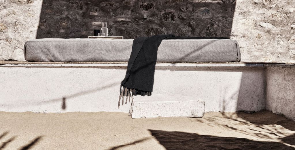 Nomad Mykonos 5*