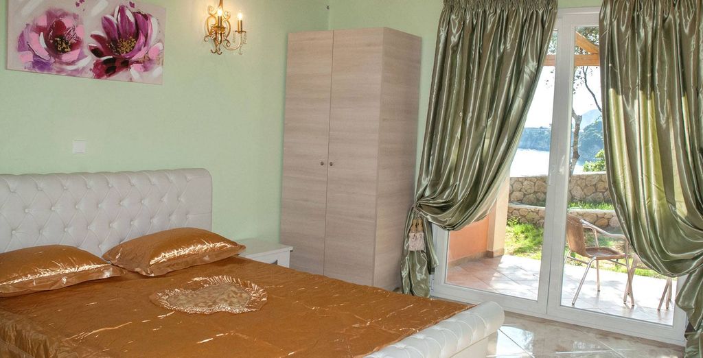 Aqua Blue Hotel 5*