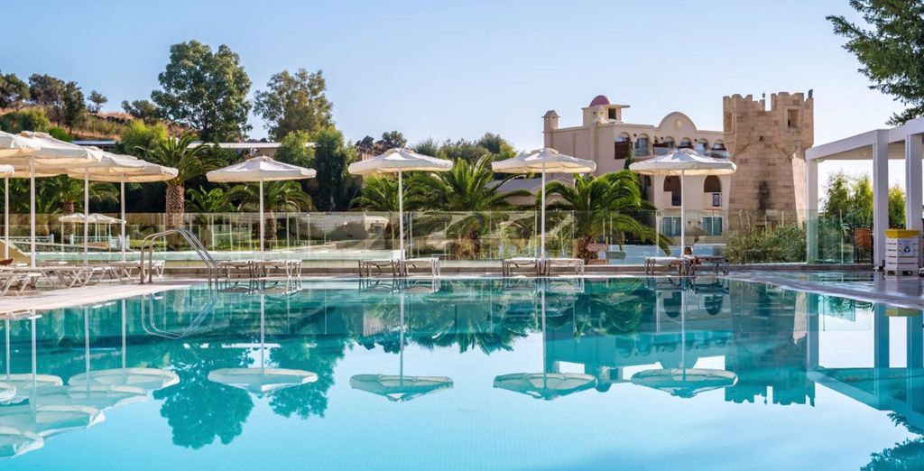 Lindos Royal Resort 5*
