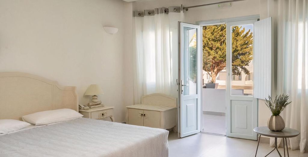 Tour di 8, 10 o 13 notti alla scoperta di Atene, Naxos e Santorini