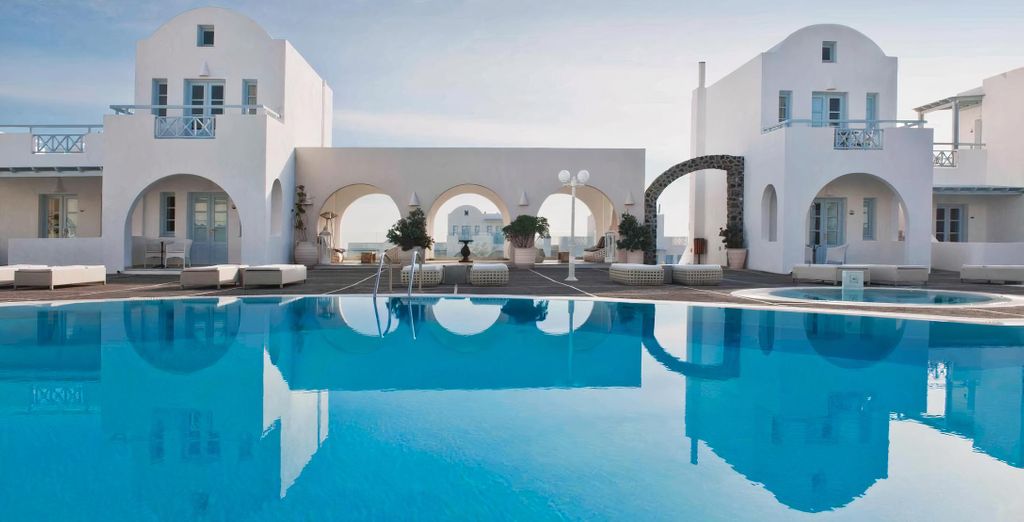 Tour di 8, 10 o 13 notti alla scoperta di Atene, Naxos e Santorini