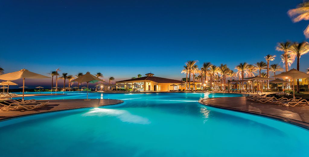 Cleopatra Luxury Resort Makadi Bay 5*