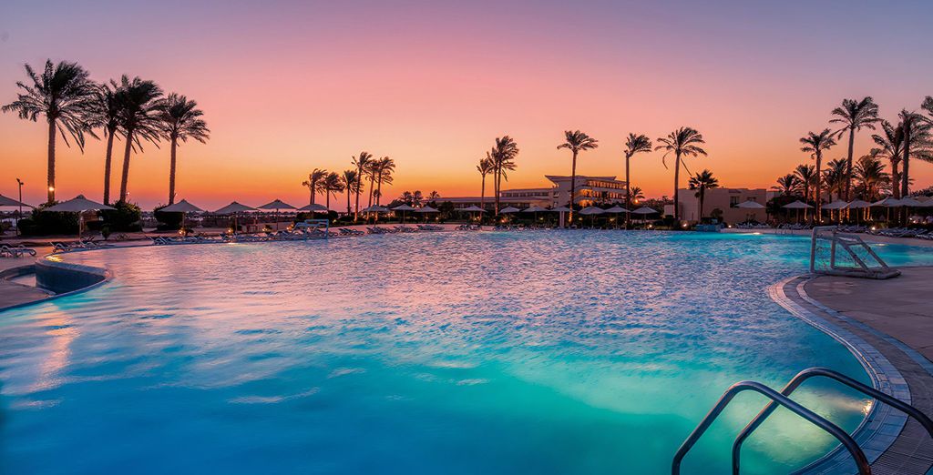 Cleopatra Luxury Resort Makadi Bay 5*