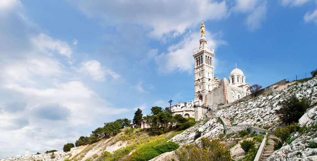 Hotel Radisson Blu Marseille Vieux Port 4*
