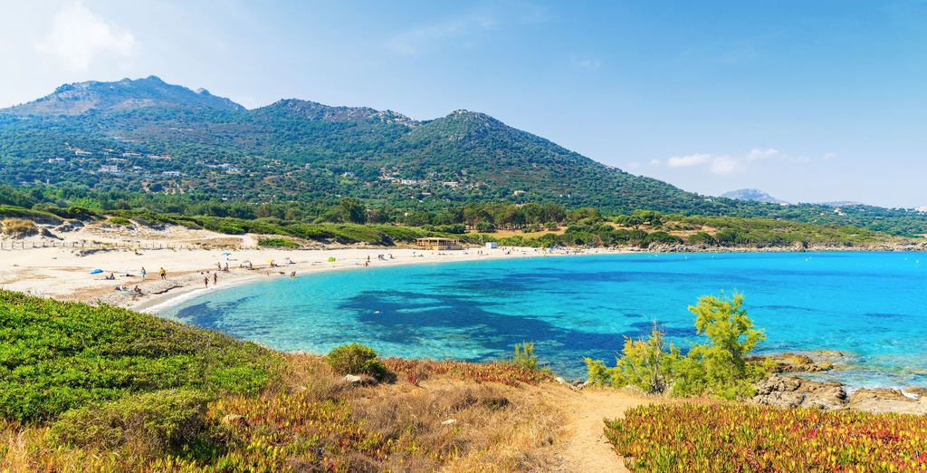 Isulella Hotel & Restaurant 4*