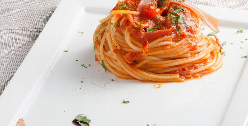 Hotel Portici Romantik & Wellness 4*