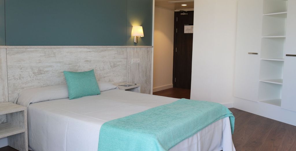 Golden Donaire Beach Hotel