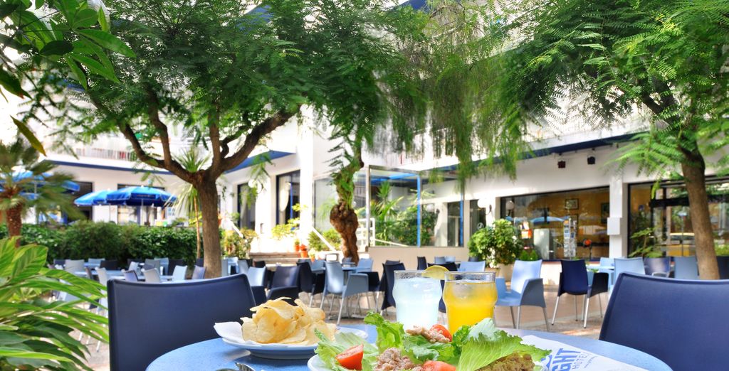 GHT Balmes Hotel, Aparthotel & Splash 3*