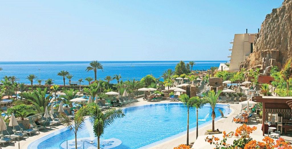 Hotel Paradise Valle Taurito 4*