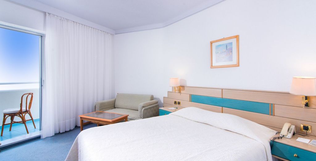Pallini Beach Hotel 4*