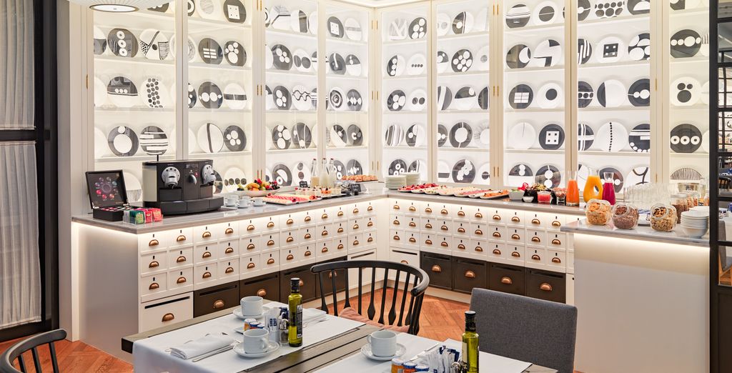 H10 Universitat 4*