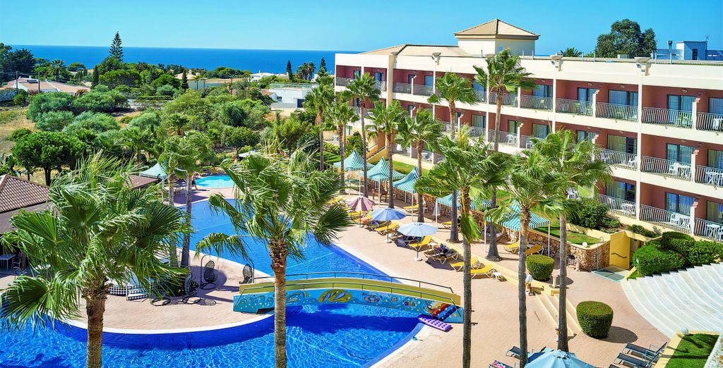 Hotel Baia Grande 4*