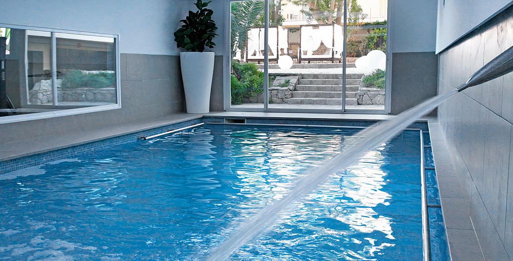 Hotel Java 4*