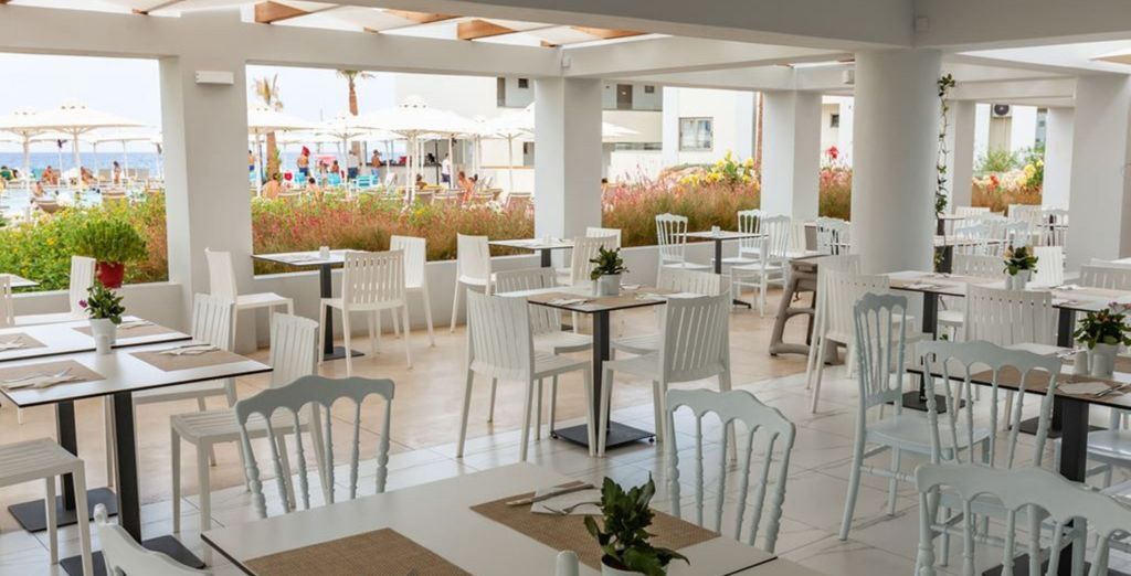 Rethymno Beach Hotel 