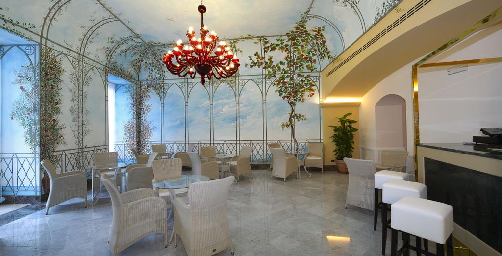 Grand Hotel Piazza Borsa 4*