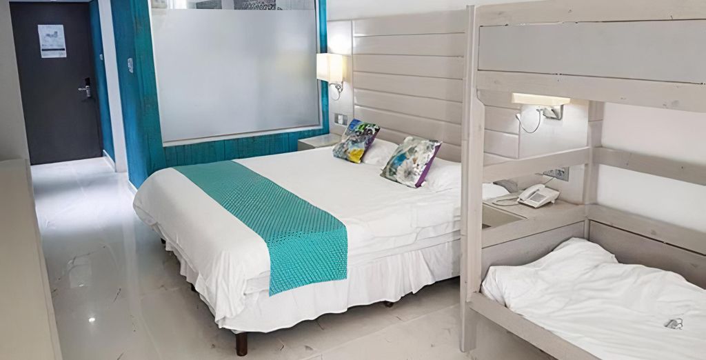 King Evelthon Beach Hotel & Resort 5*