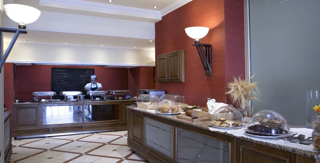 Ramada Attica Riviera