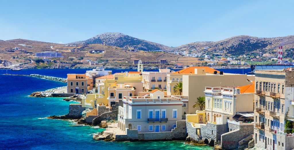 Tour tra le città principali e i suoi incredibili paesaggi con possibile estensione