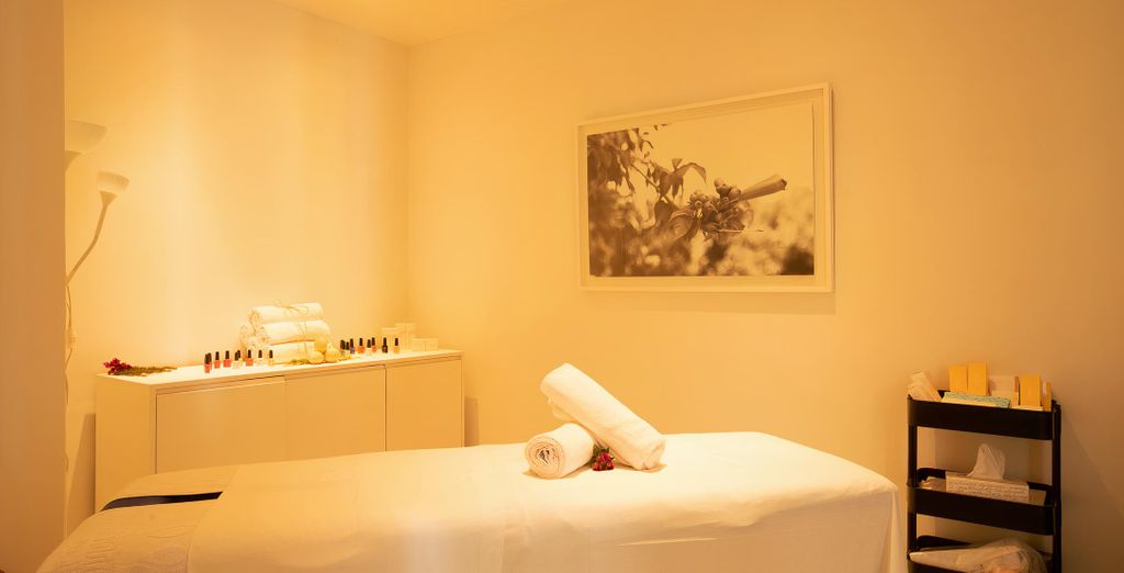 Hotel Anfora Ibiza 4*