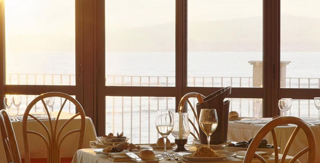 Hotel Dioscuri Bay Palace 4*
