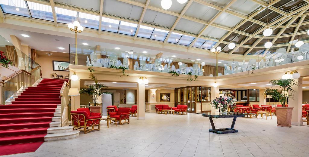 Hotel Dioscuri Bay Palace 4*