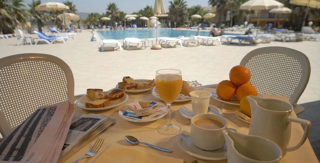 Hotel Dioscuri Bay Palace 4*