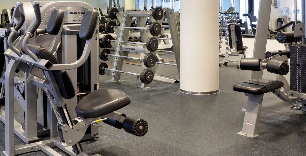 Park Inn by Radisson Meriton Conference & Spa Hotel Tallinn 4*