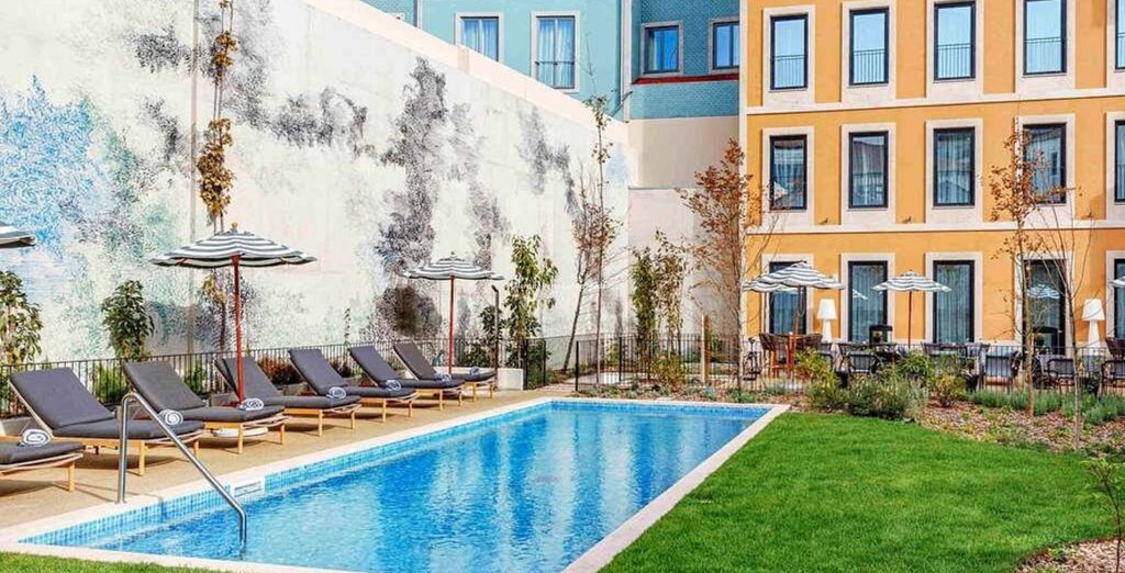 Mercure Porto Centro Aliados 4*