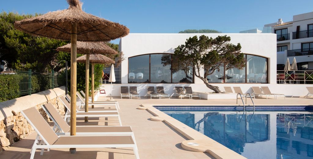 ALUA Suites Las Rocas 4*