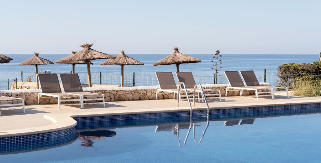 Alua Suites Las Rocas 4*