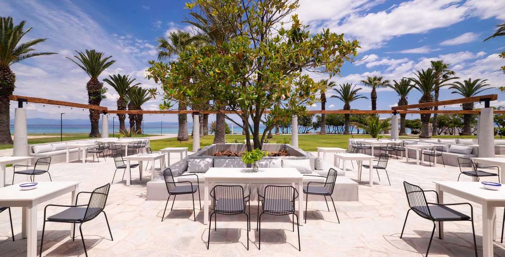 Kassandra Palace Seaside Resort 