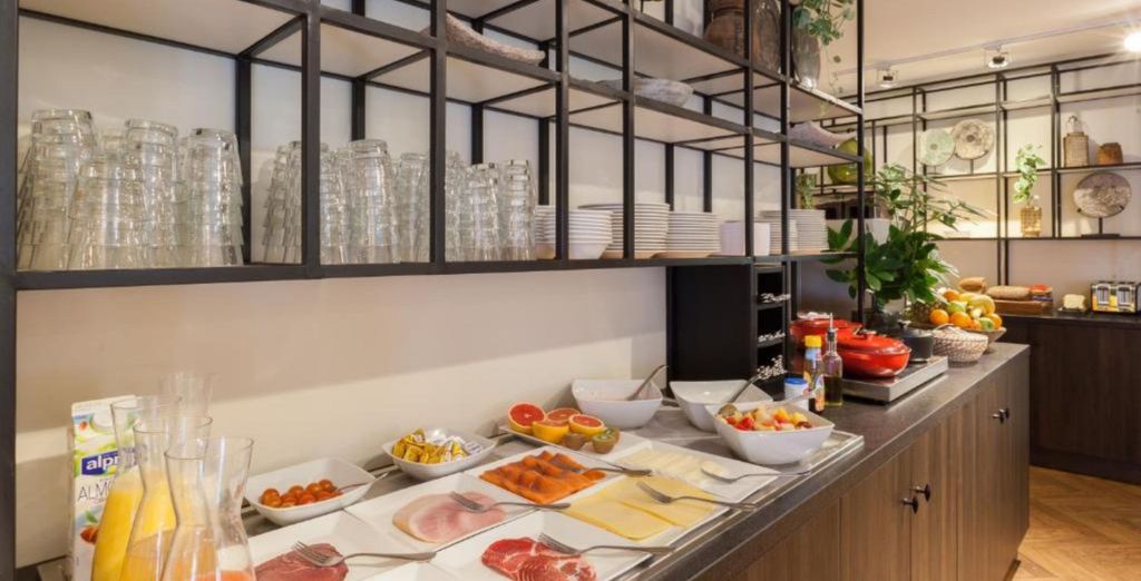Best Western Delphi Hotel 4*
