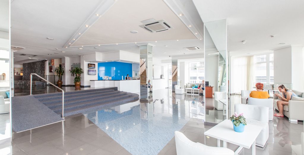Hotel Blue Sea Lagos De Cesar 4*