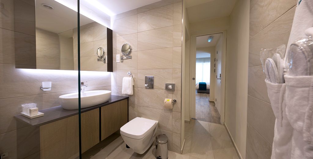 Urban Valley Resort & Spa 4*
