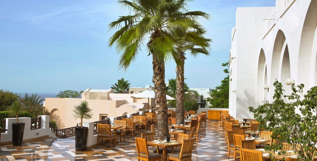 Cove Rotana Resort 5*
