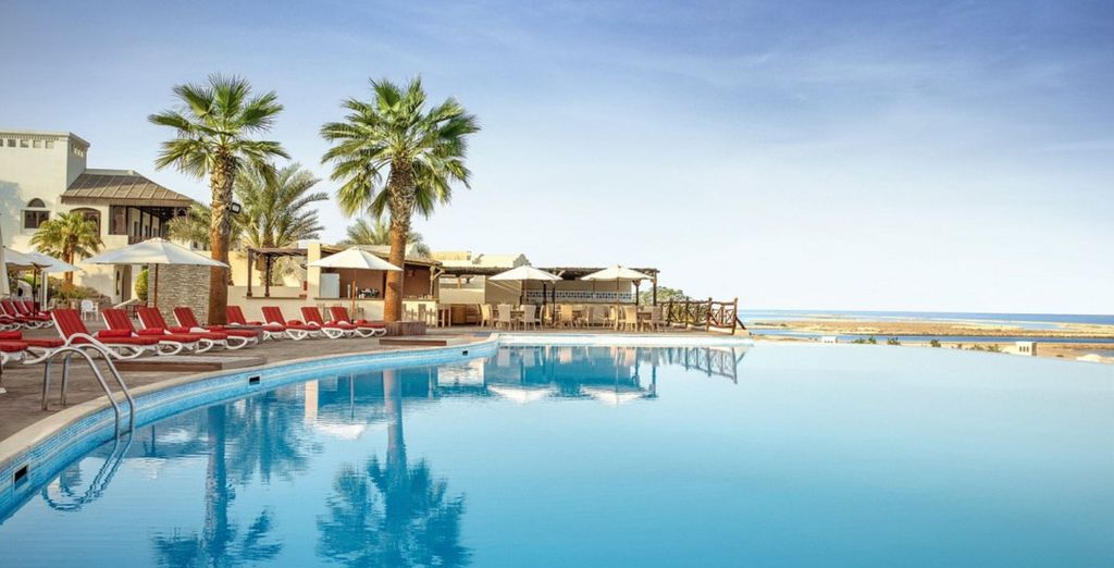 Cove Rotana Resort 5*