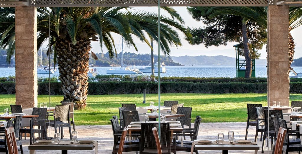 AKS Porto Heli 4*