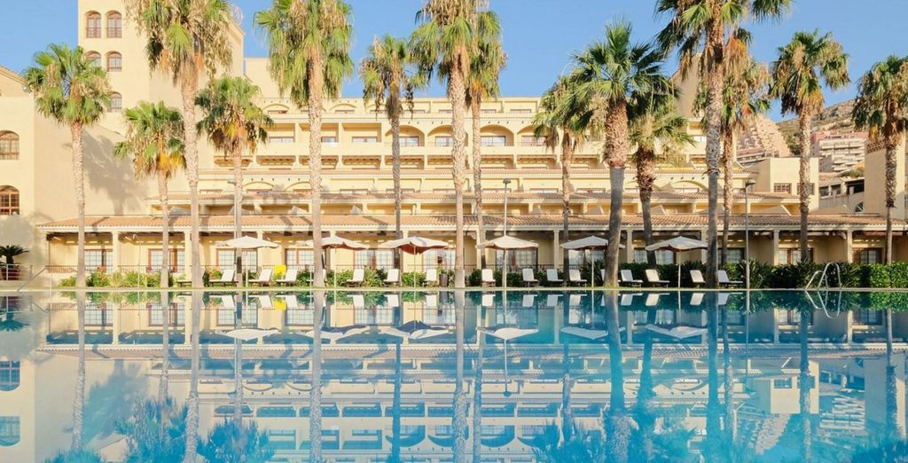 Hotel Envía Almería Wellness & Golf 5*